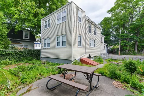 Somerville, MA 02145,34 Fiske Avenue