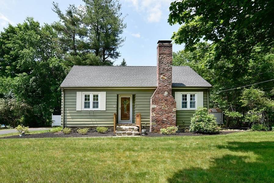 23 Glenwood St, Holden, MA 01520