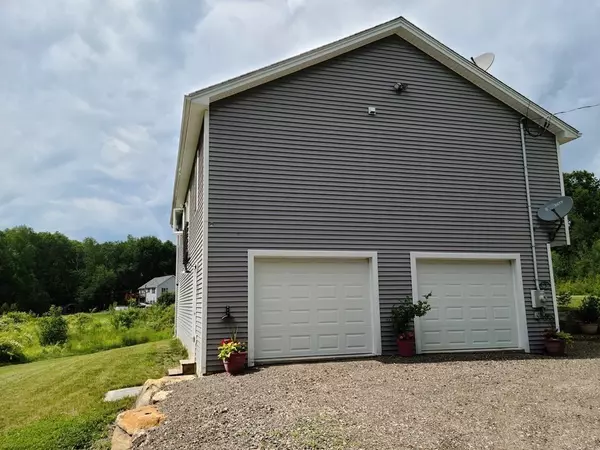 New Braintree, MA 01531,875 West Street