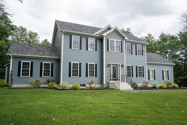 24 Old County Rd, Ashburnham, MA 01430