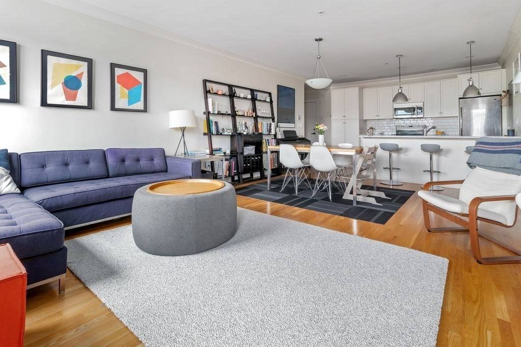 Boston, MA 02130,156 Green St #304