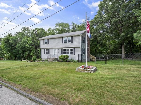 Millbury, MA 01527,31 Hemlock Dr