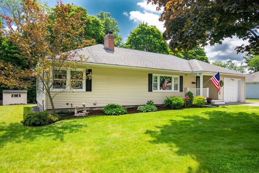 12 Dale Ave, Auburn, MA 01501