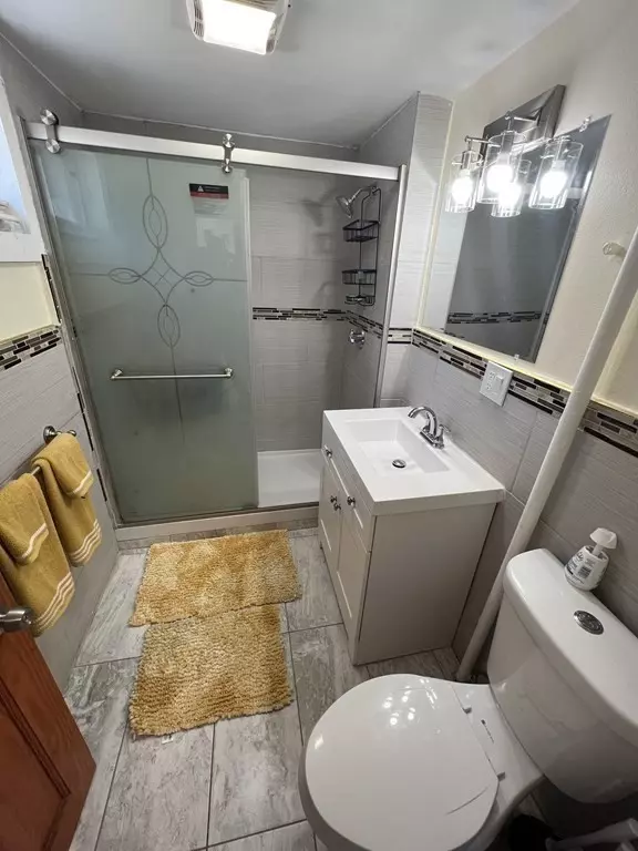 Lynn, MA 01902,26 Tucker St