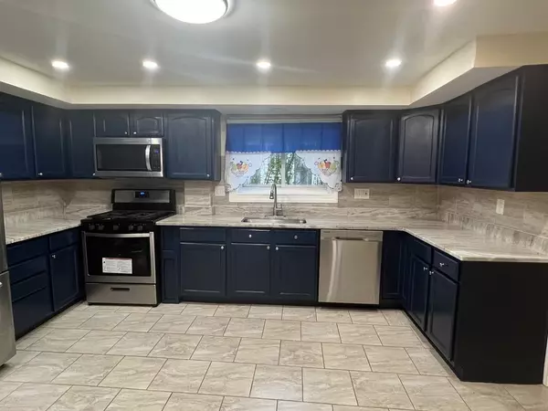 Lynn, MA 01902,26 Tucker St