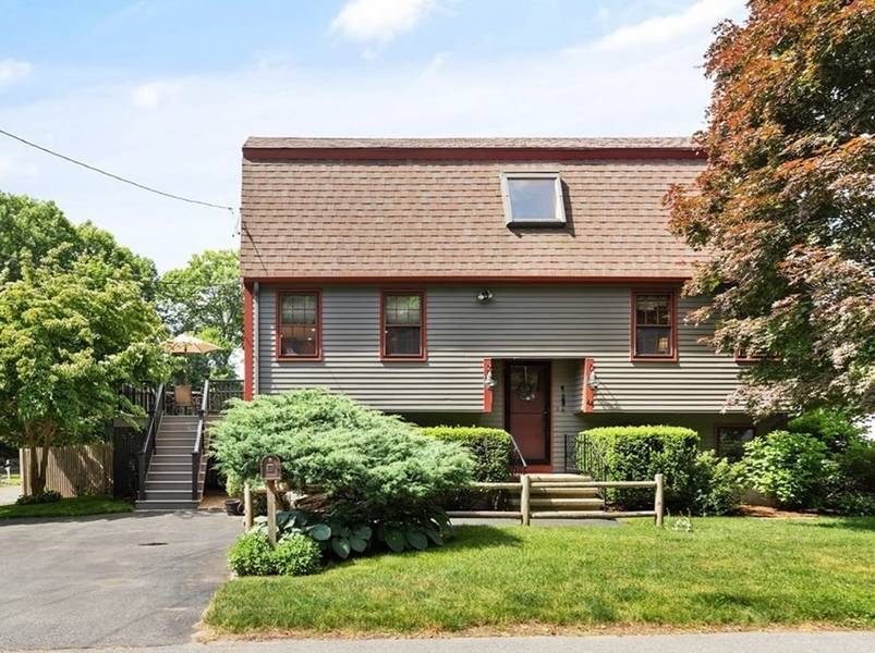 44 Cogswell Ave, Beverly, MA 01915