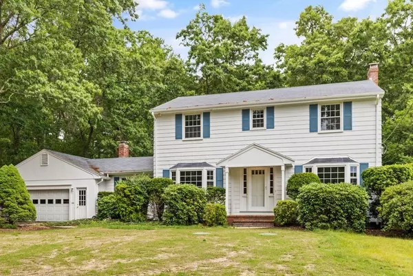 44 Priscilla Rd, Easton, MA 02375