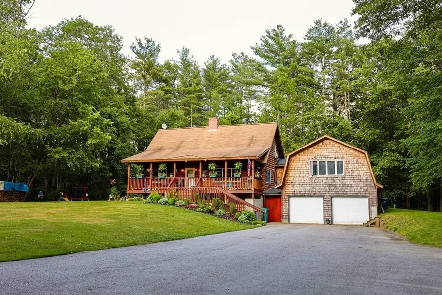 16 Old Sawmill Rd, Woodstock, CT 06281