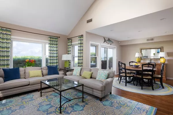 Quincy, MA 02171,86 Harbourside #86