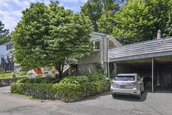 78 Hillcrest Street, Waltham, MA 02451