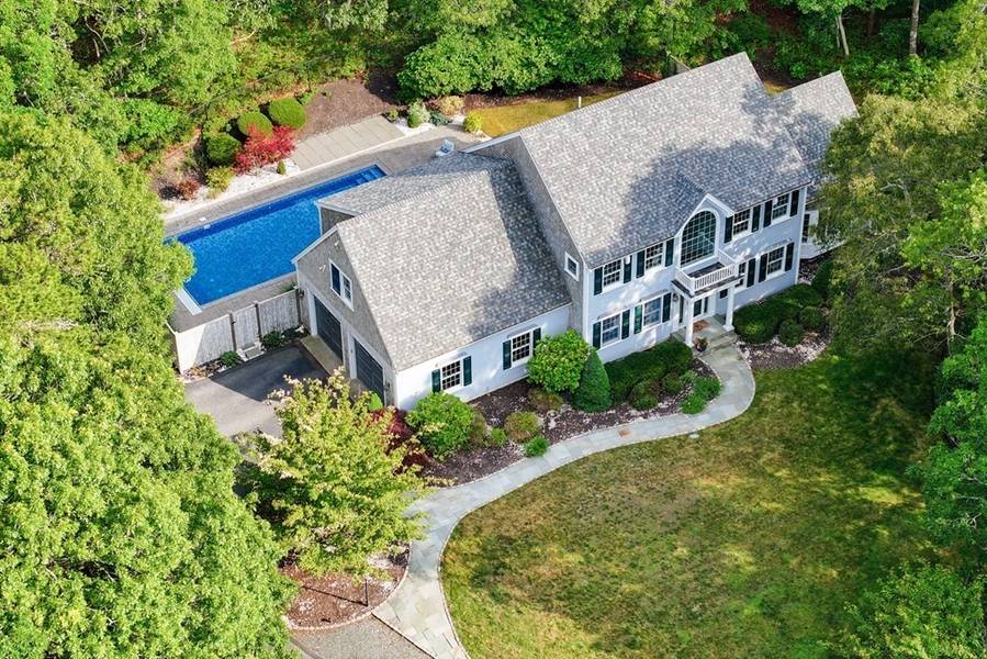 115 Brentwood Lane, Barnstable, MA 02630