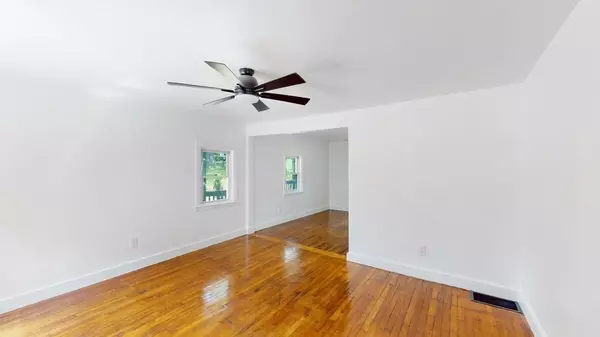 Lynn, MA 01904,44 Graves Rd