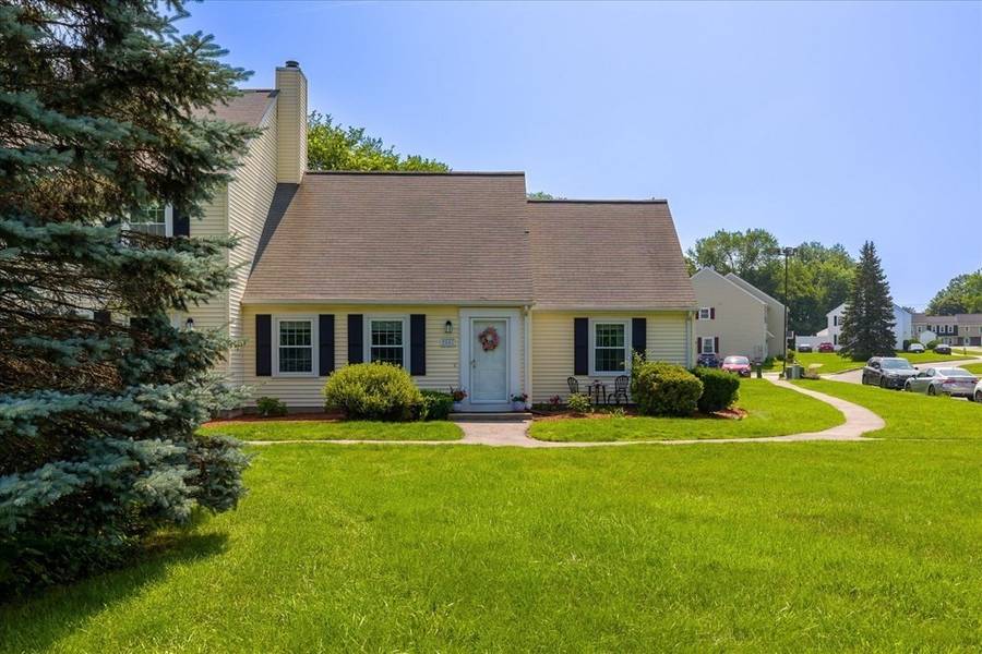 2501 Forest Park Drive #61, Auburn, MA 01501