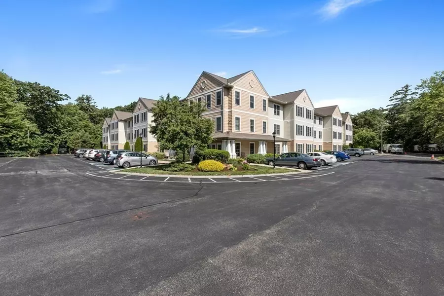 135 Beach Road #208, Salisbury, MA 01952