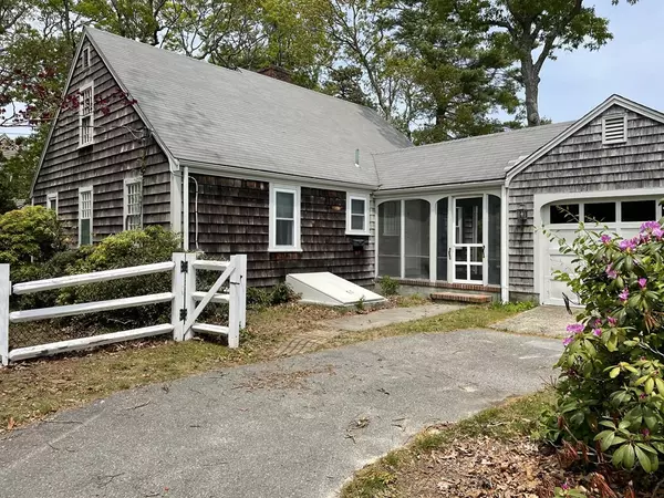 56 Warr Avenue, Wareham, MA 02571