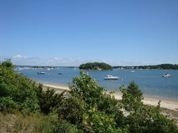 Wareham, MA 02571,185 Onset Avenue #F