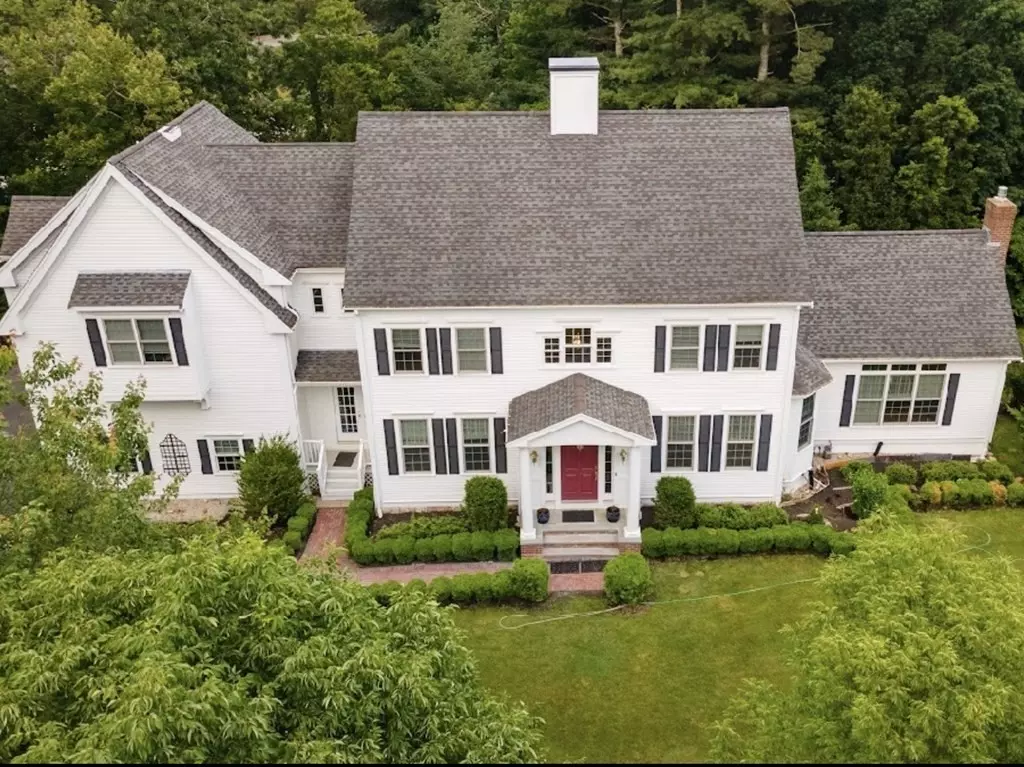 Marshfield, MA 02050,148 Hillcrest Rd