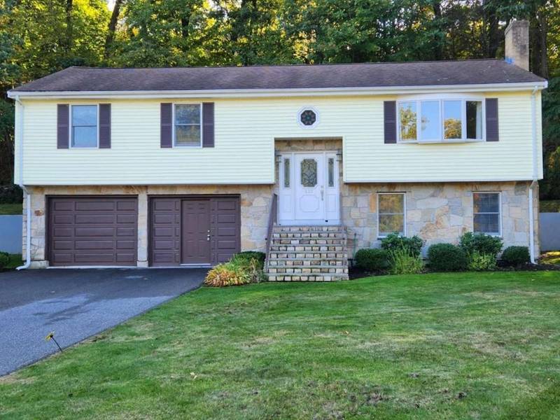 230 Totten Pond Rd Extention, Waltham, MA 02451