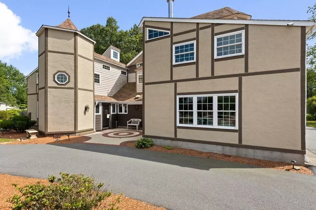 North Attleboro, MA 02760,282 Cushman Road