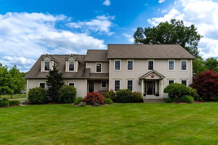 23 Nottingham Drive, East Longmeadow, MA 01028