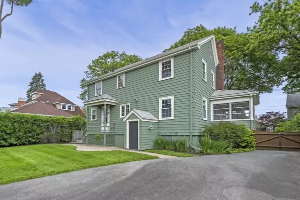 Marblehead, MA 01945,5 Auburndale Road