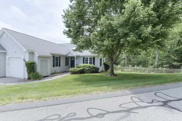 Uxbridge, MA 01569,42 Country Squire Rd #42