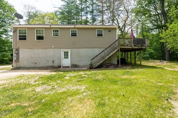 Allenstown, NH 03275,60 Clement Road