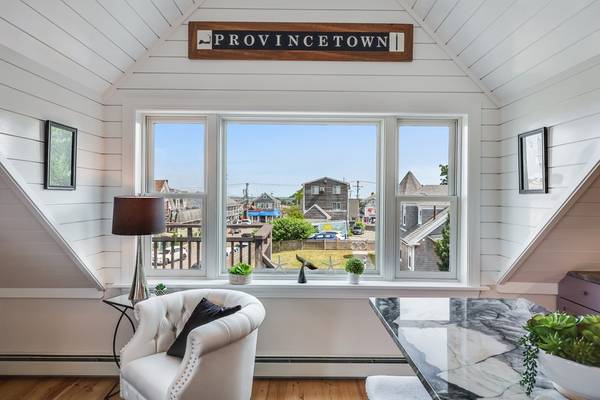 Provincetown, MA 02657,135 Bradford St #A