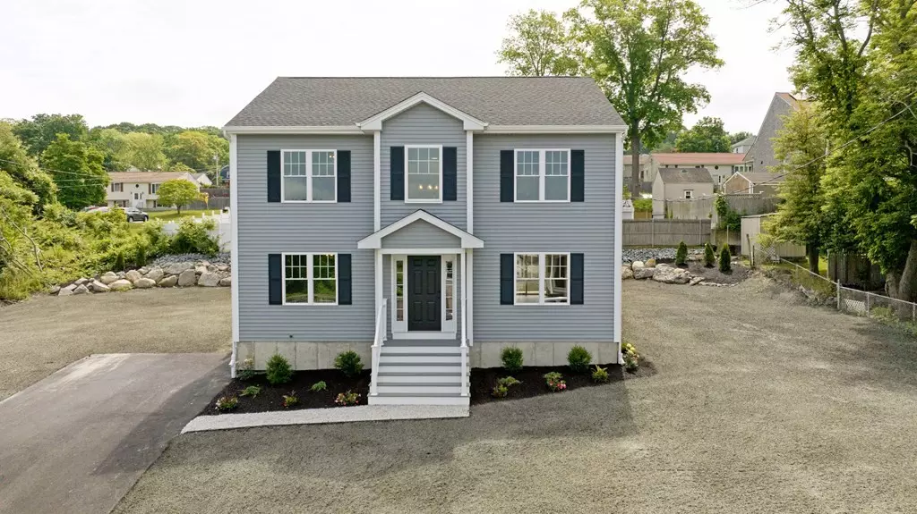 Fall River, MA 02720,391 Gibbs St