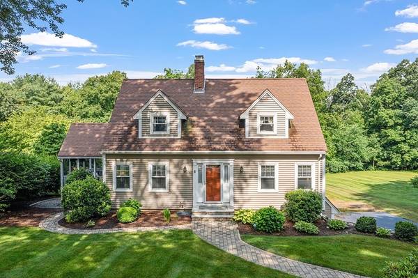 6 Spruce Hill Dr, Northborough, MA 01532