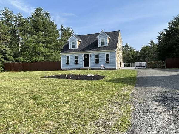 Carver, MA 02330,13 Priscilla Mullins Way