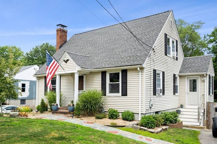 50 Randolph St, Canton, MA 02021