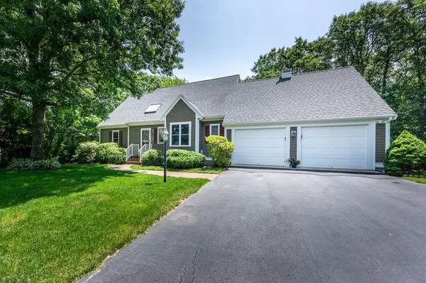 Mashpee, MA 02649,13 Nelson Cir