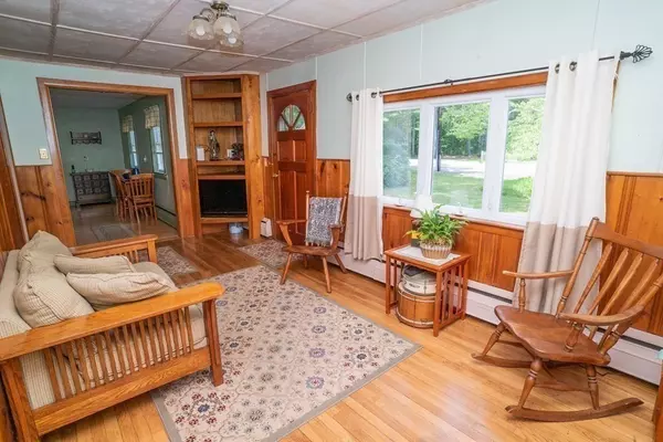 Rochester, MA 02770,104 Marion Rd