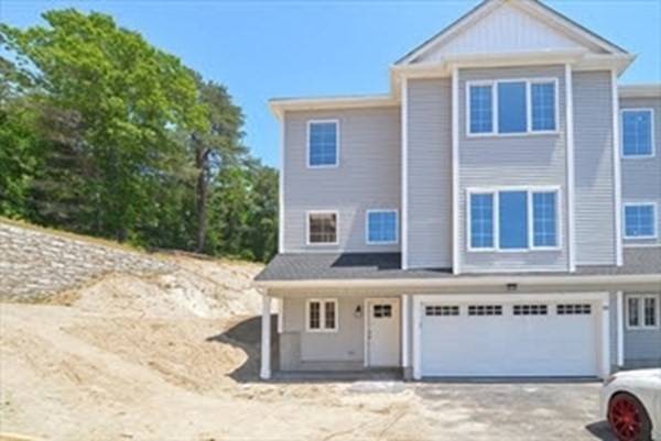 31 Pouts Lane #0, Uxbridge, MA 01569