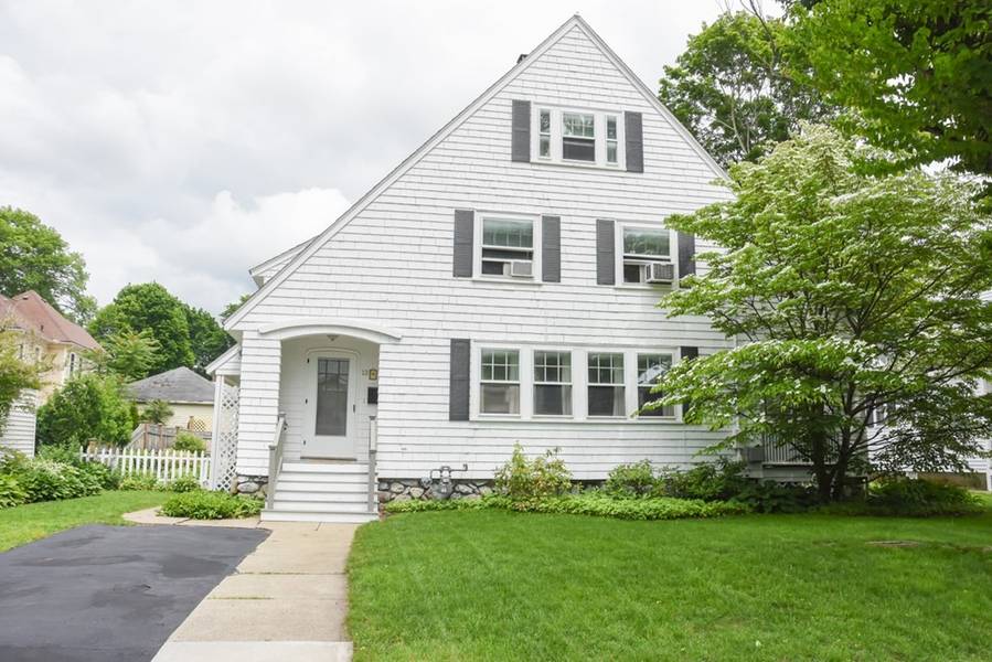 13 York Street, Andover, MA 01810