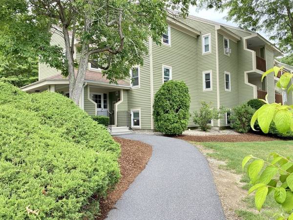 94 Heritage Drive #94, Northbridge, MA 01588