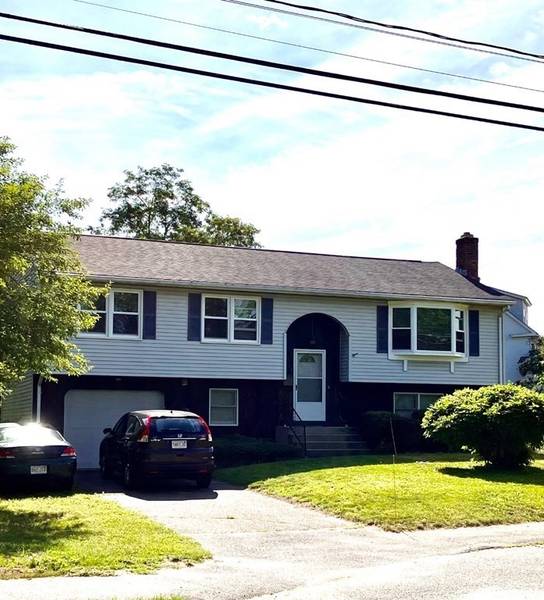 11 Pittroff Ave, South Hadley, MA 01075