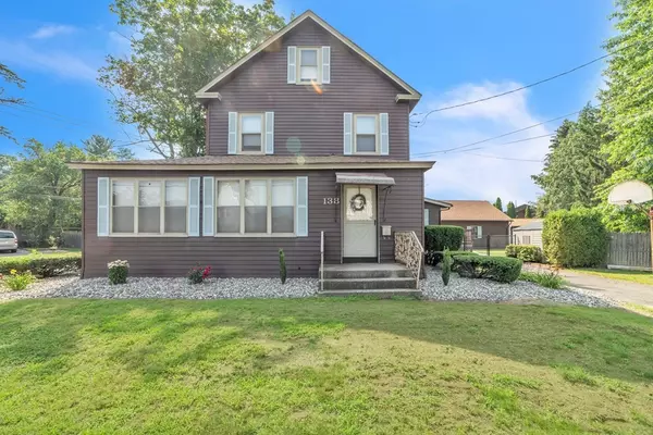 138 Suffield St, Agawam, MA 01001