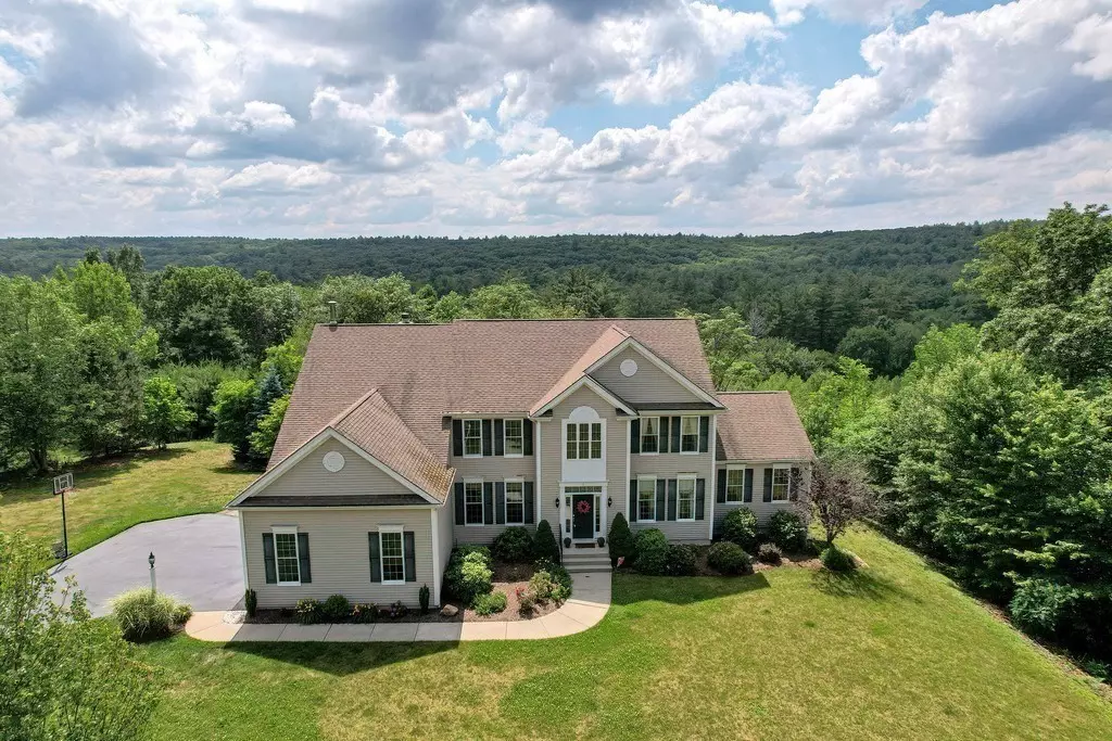 Upton, MA 01568,1 Howarth Dr