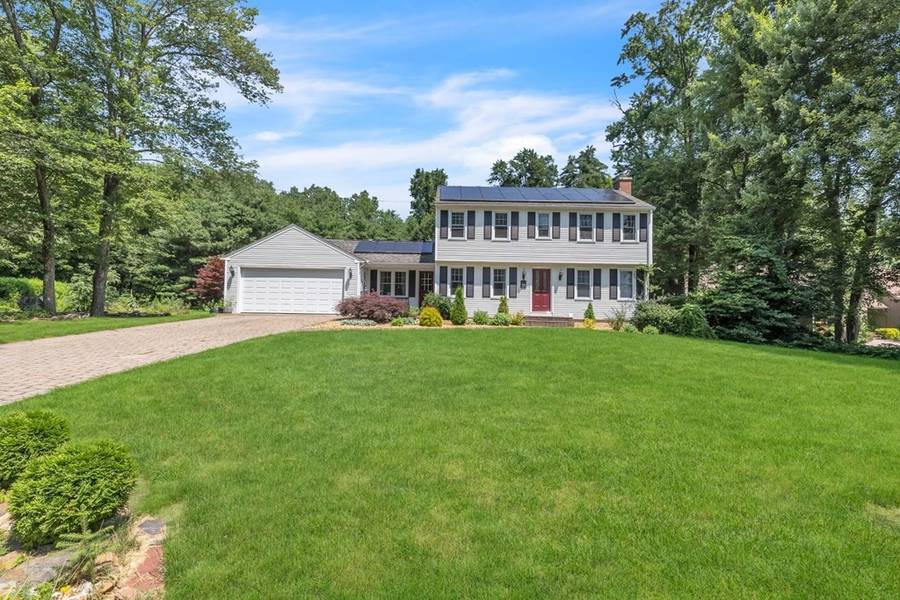 63 Greenwich Road, East Longmeadow, MA 01028