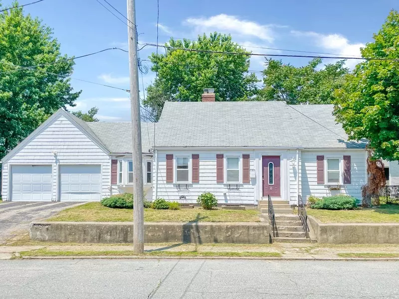 6 Douglas St, Cranston, RI 02910