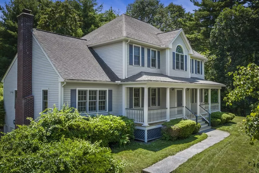 11 Bicknell Road, Grafton, MA 01560