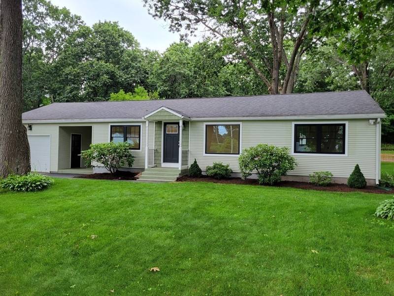 38 Ridge Rd, South Hadley, MA 01075