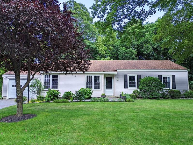 12 Weld St, Westborough, MA 01581