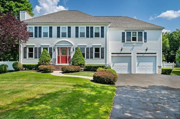 40 Jordan Dr, Weymouth, MA 02190