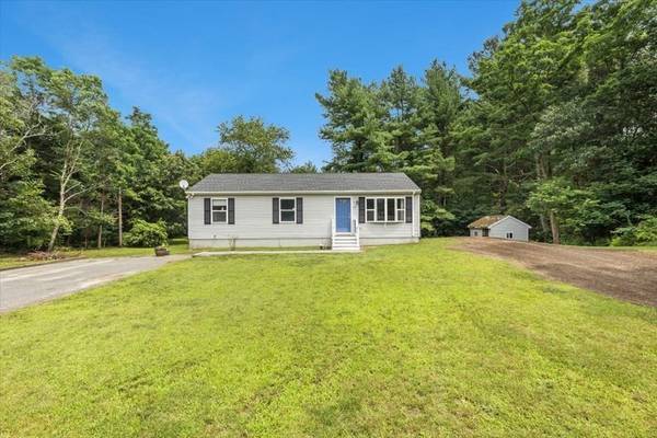 32 Algerine St, Berkley, MA 02779