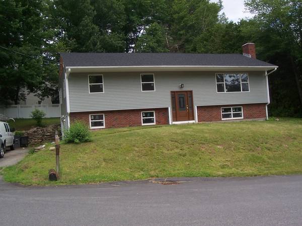 129 Leo Dr, Gardner, MA 01440