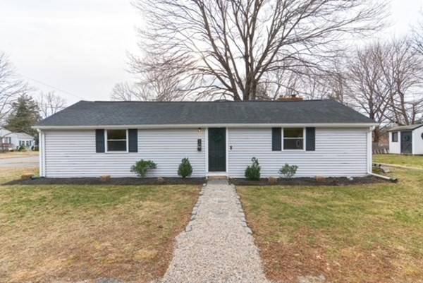 10 Circuit Dr, Rehoboth, MA 02769