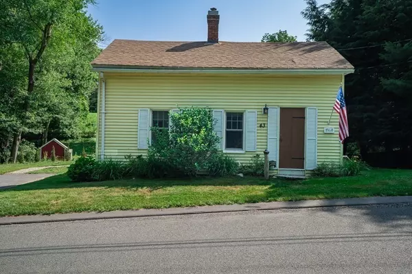 Hampden, MA 01036,43 Chapin Rd